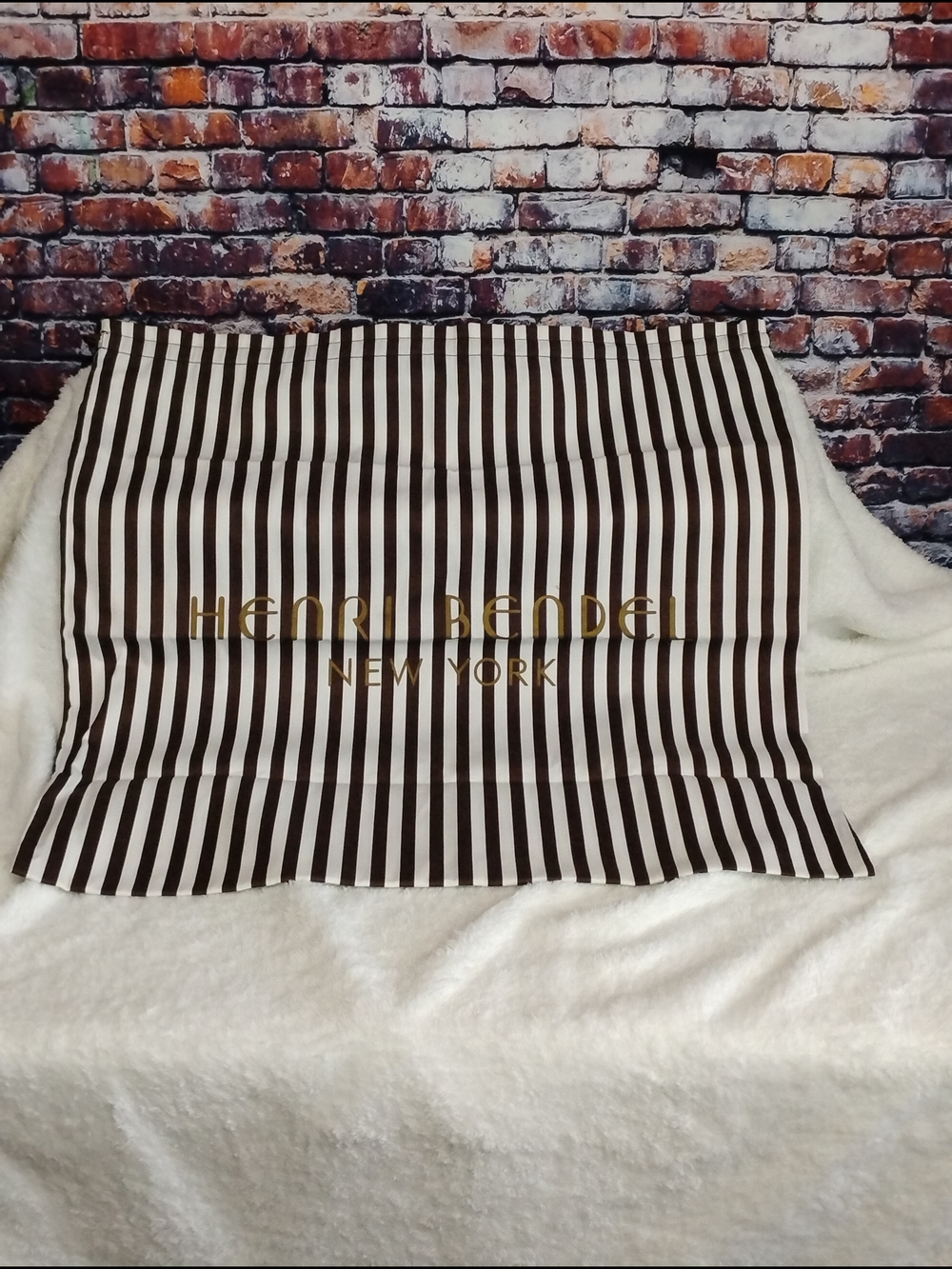 Henri Bendel Nee York Brown & White Striped Dust Bag Cover Protector 23" x 23"